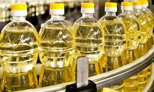 Edible oil import rises 8 pc to 11.35 lakh tonnes in March Edible oil import rises 8 pc to 11.35 lakh tonnes in March