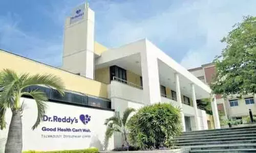 Dr Reddys PAT zooms nine fold to 959 cr in Q4; revenues up 25 per cent Dr Reddys PAT zooms nine fold to 959 cr in Q4; revenues up 25 per cent